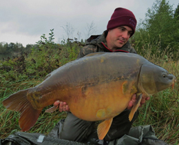 Richie with an upper-30 French carp from Crete Lakes.